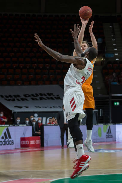 但坚持到最 但坚持到最