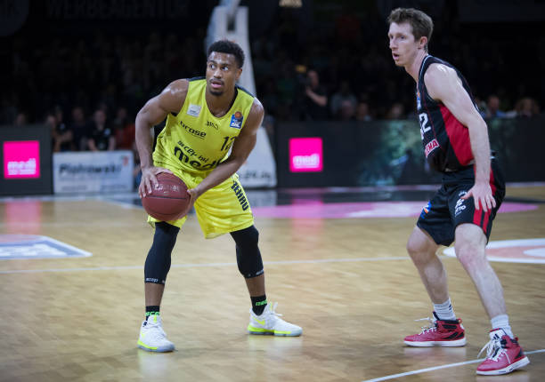 对于广大球 对于广大球